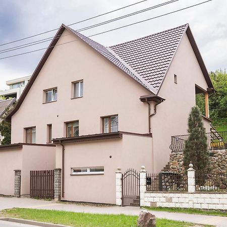 Groundfloor Apartment On The Green Hill Каунас Экстерьер фото